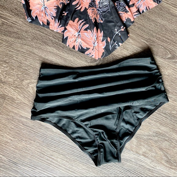 NWT LOVELYDUO BIKINI SET MED - Picture 11 of 11